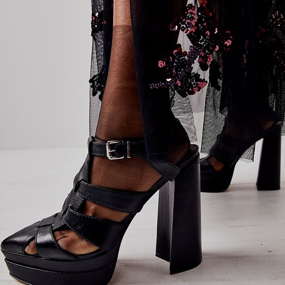 Free People Flora Fisherman Platform Heels - Schutz - Size 9 NWT - Black